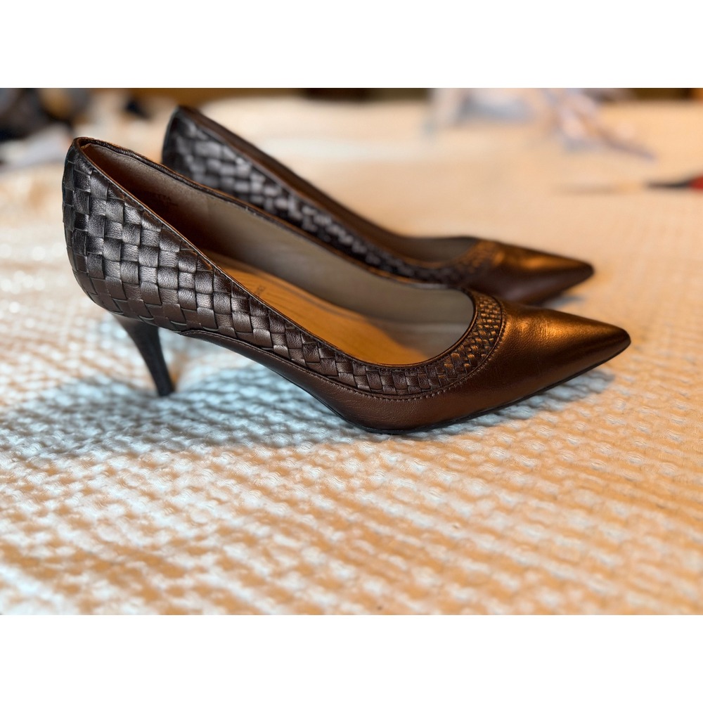 Circa Joan & David Marietta Bronze Leather Woven Pointed Toe Pumps 7M Luxe Serie